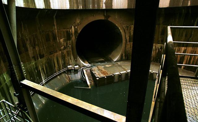 不锈钢卷板在水工业工程学发挥作用以及日本具体案例图片